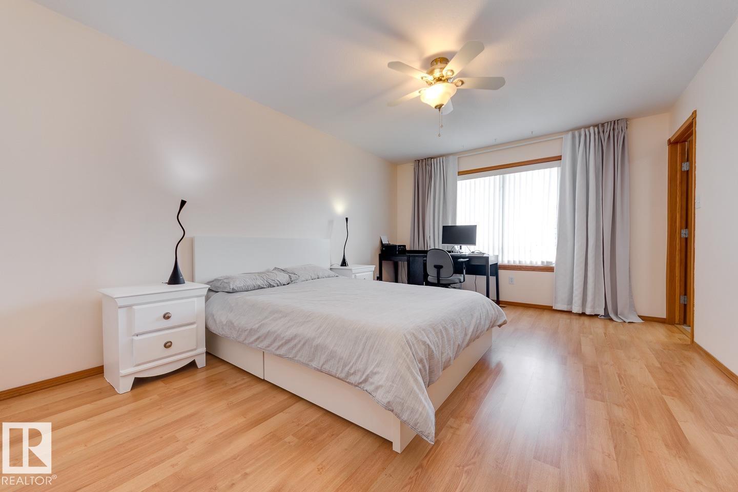 10816 67 AV NW - 14