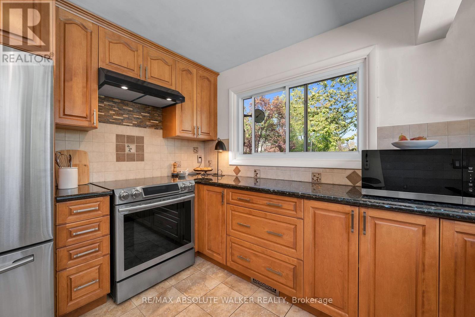 26 RIVERDALE AVENUE - 10
