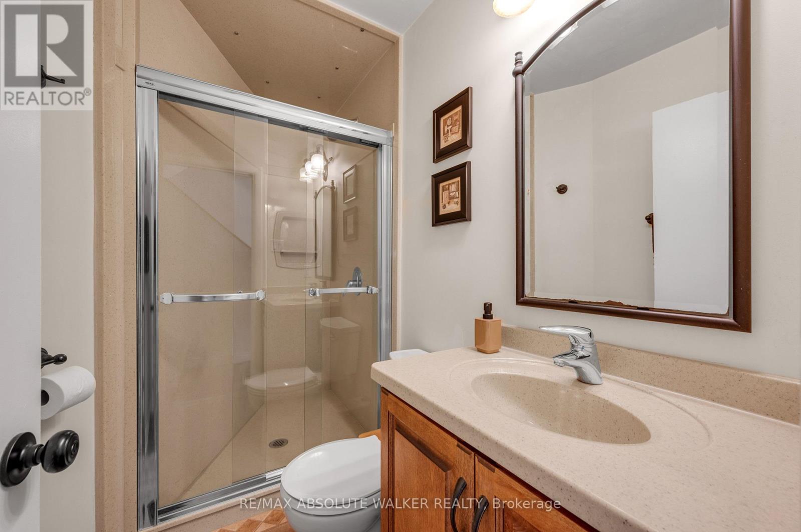 26 RIVERDALE AVENUE - 14