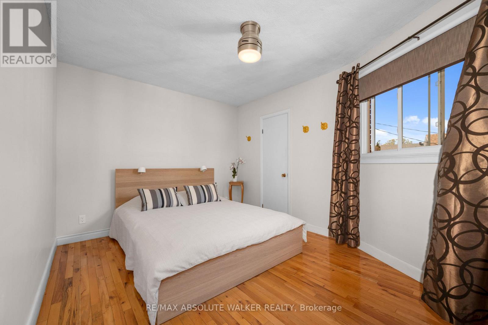 26 RIVERDALE AVENUE - 15