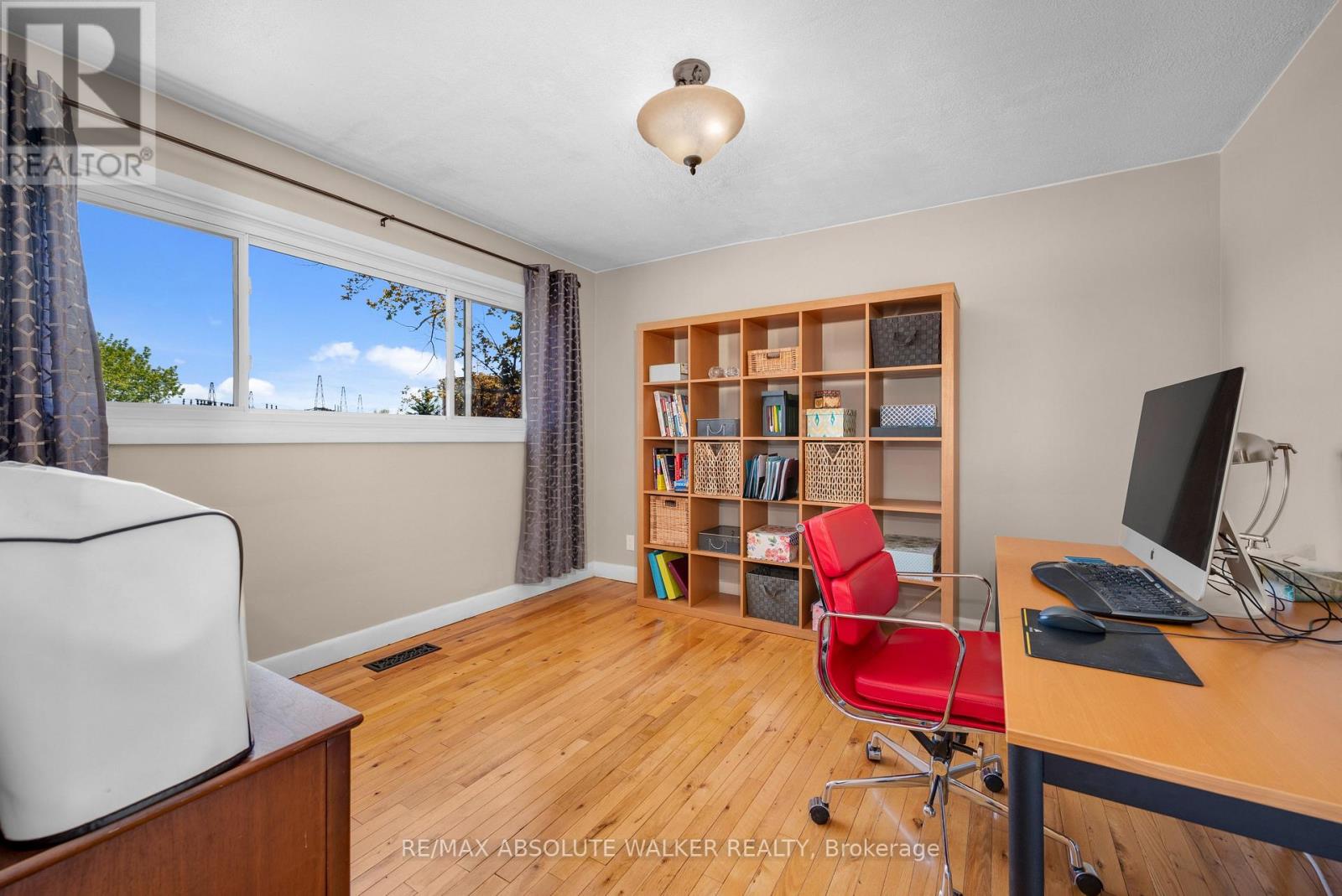 26 RIVERDALE AVENUE - 19