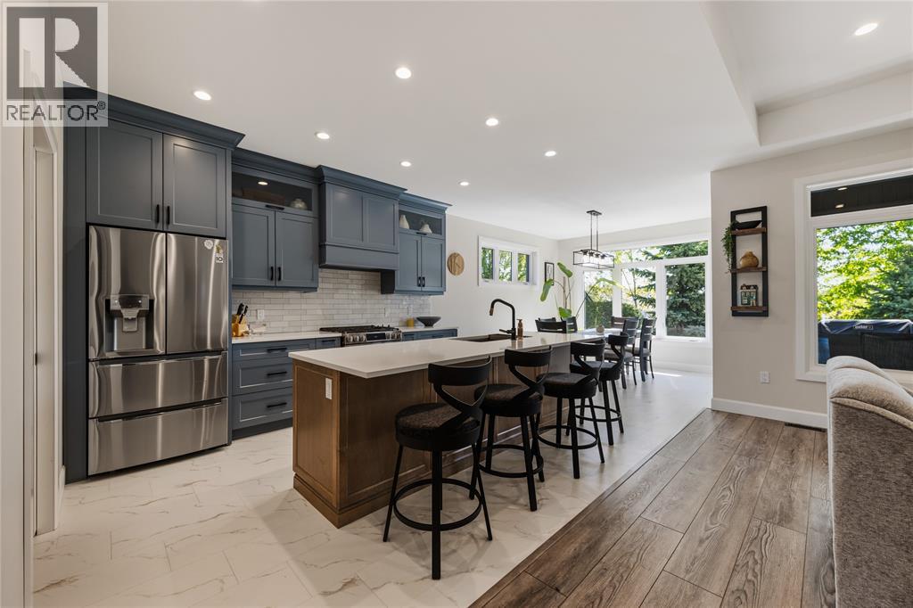 113 MACDONALD STREET - 11