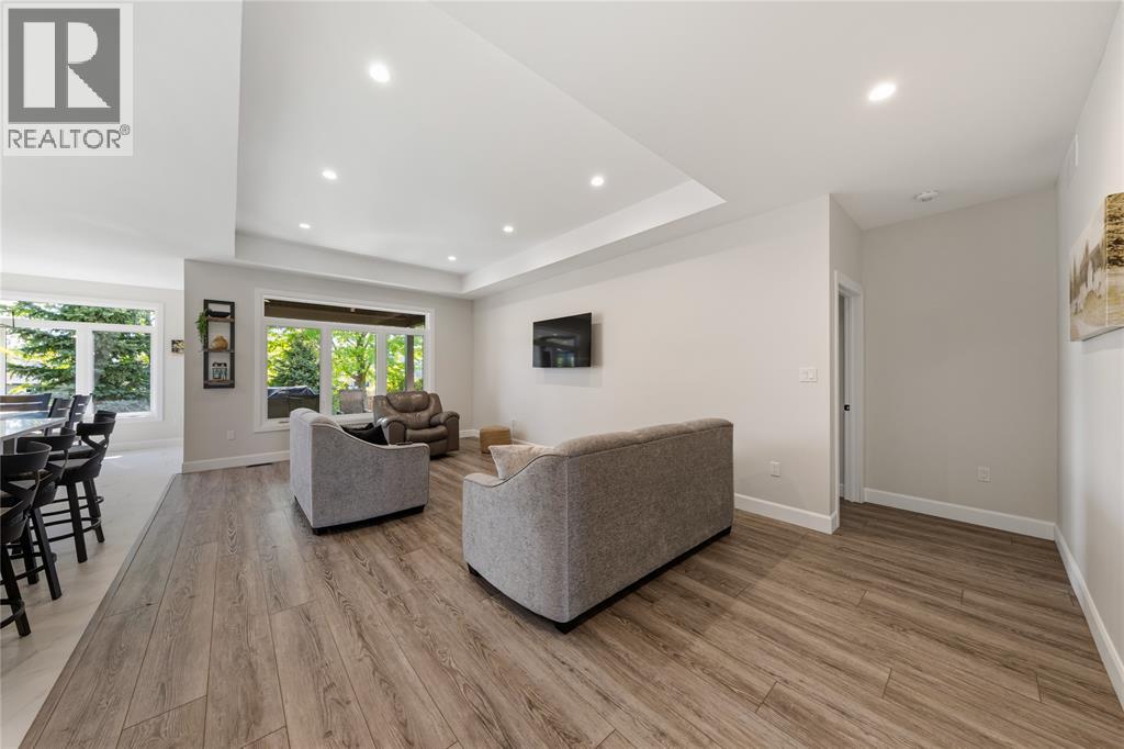 113 MACDONALD STREET - 20