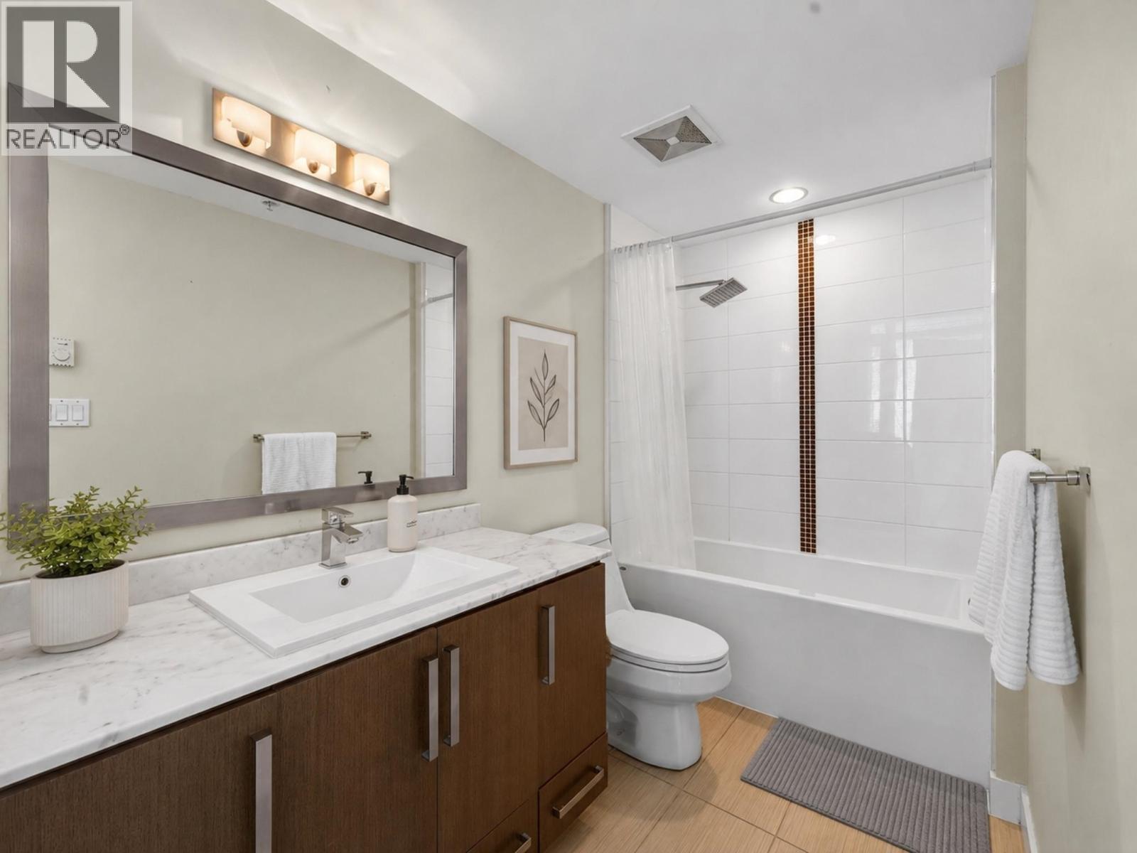 3 Bed, 3 Bath House for Sale in Richmond – 1803 8068 WESTMINSTER HIGHWAY, Richmond - Image 8