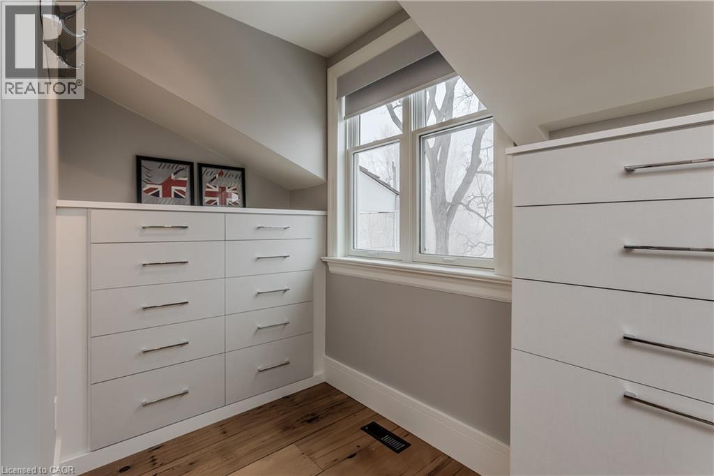 6306 MCNIVEN Road - 36