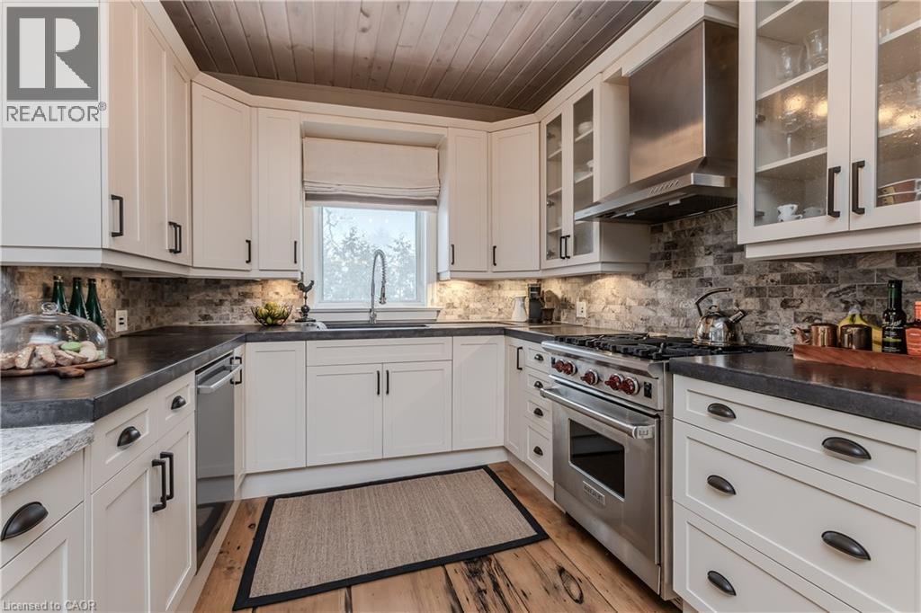 6306 MCNIVEN Road - 17