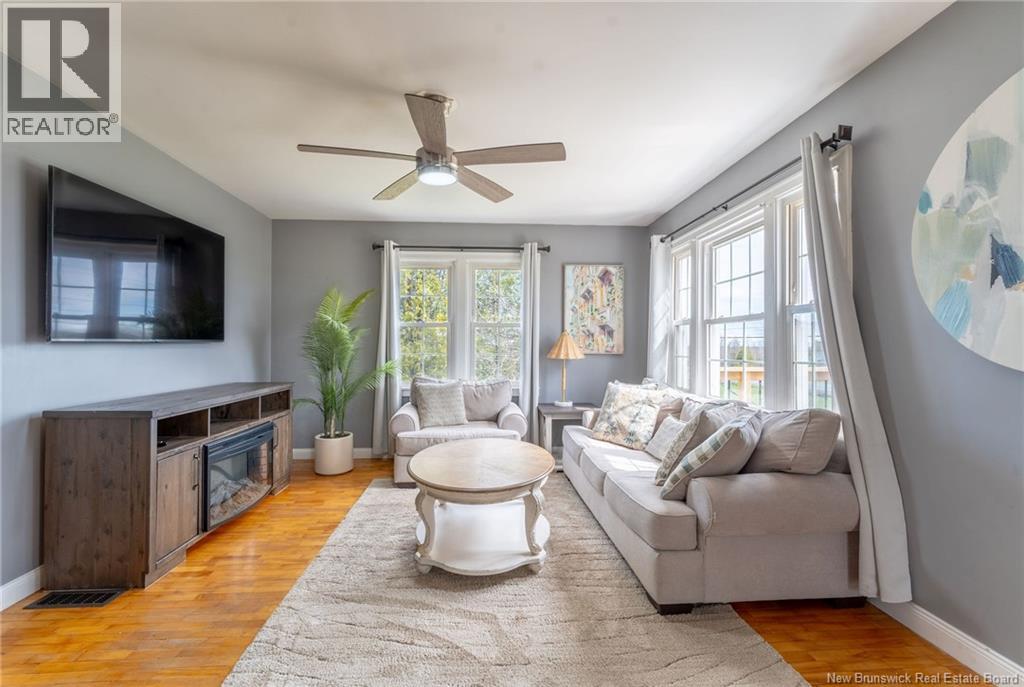 716 Tweedside Road - 25