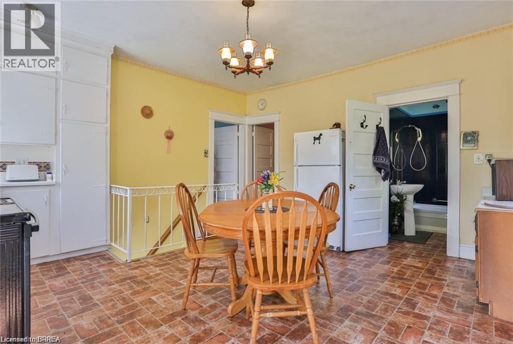 5 CLOVERDALE Avenue, Brantford, Ontario, N3R3X7 — Photo 7
