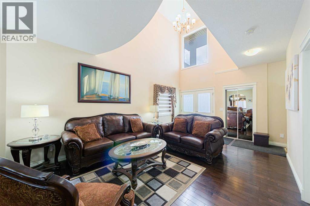 220 Saddlelake Drive NE - Image 3