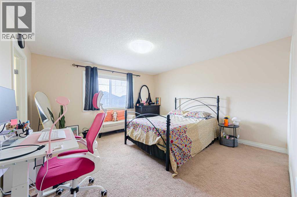 220 Saddlelake Drive NE - 22