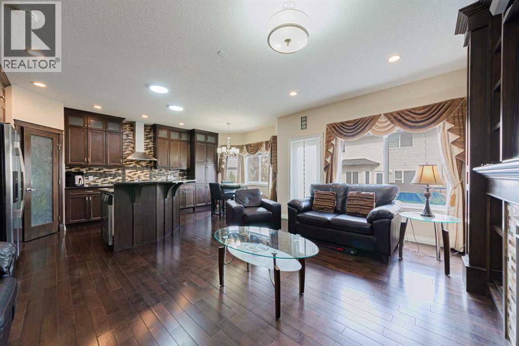 220 Saddlelake Drive NE - 8