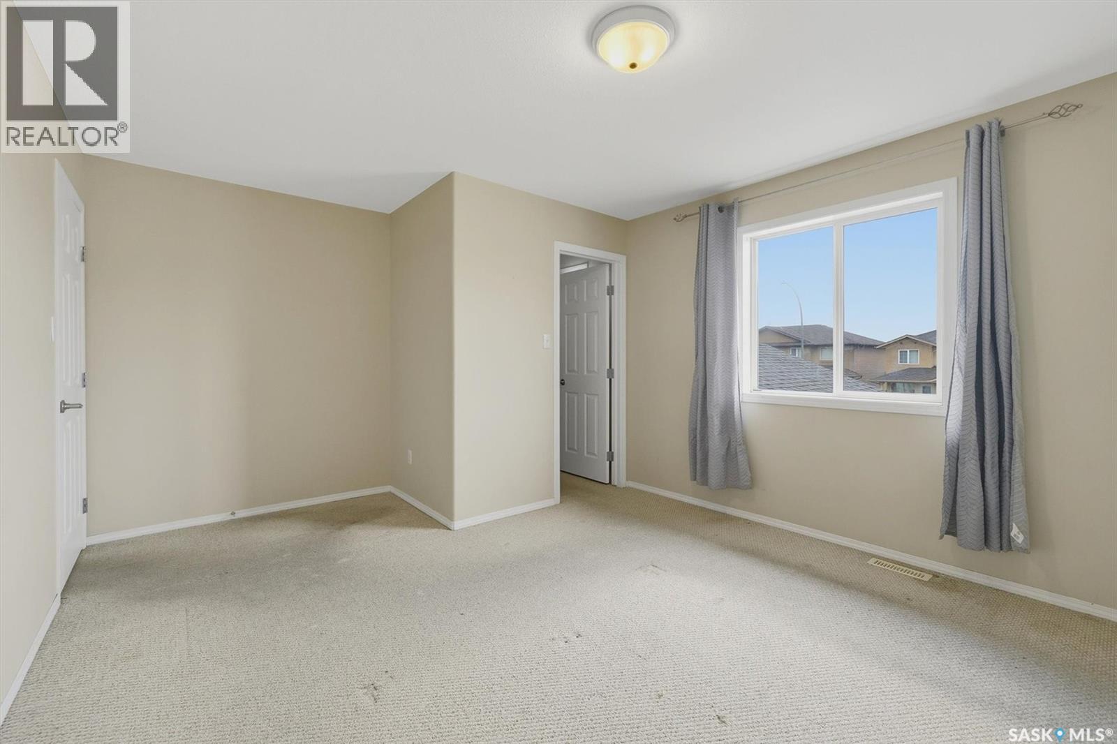 111 MEADOWLARK PARK - 15