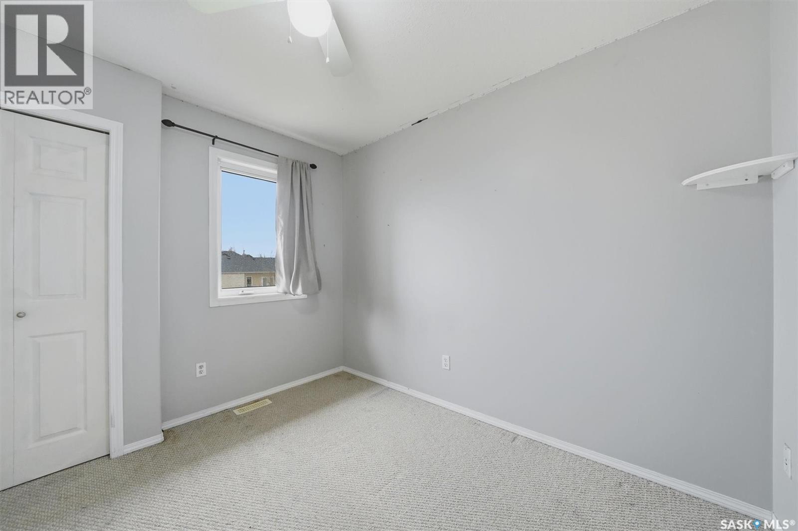111 MEADOWLARK PARK - 23