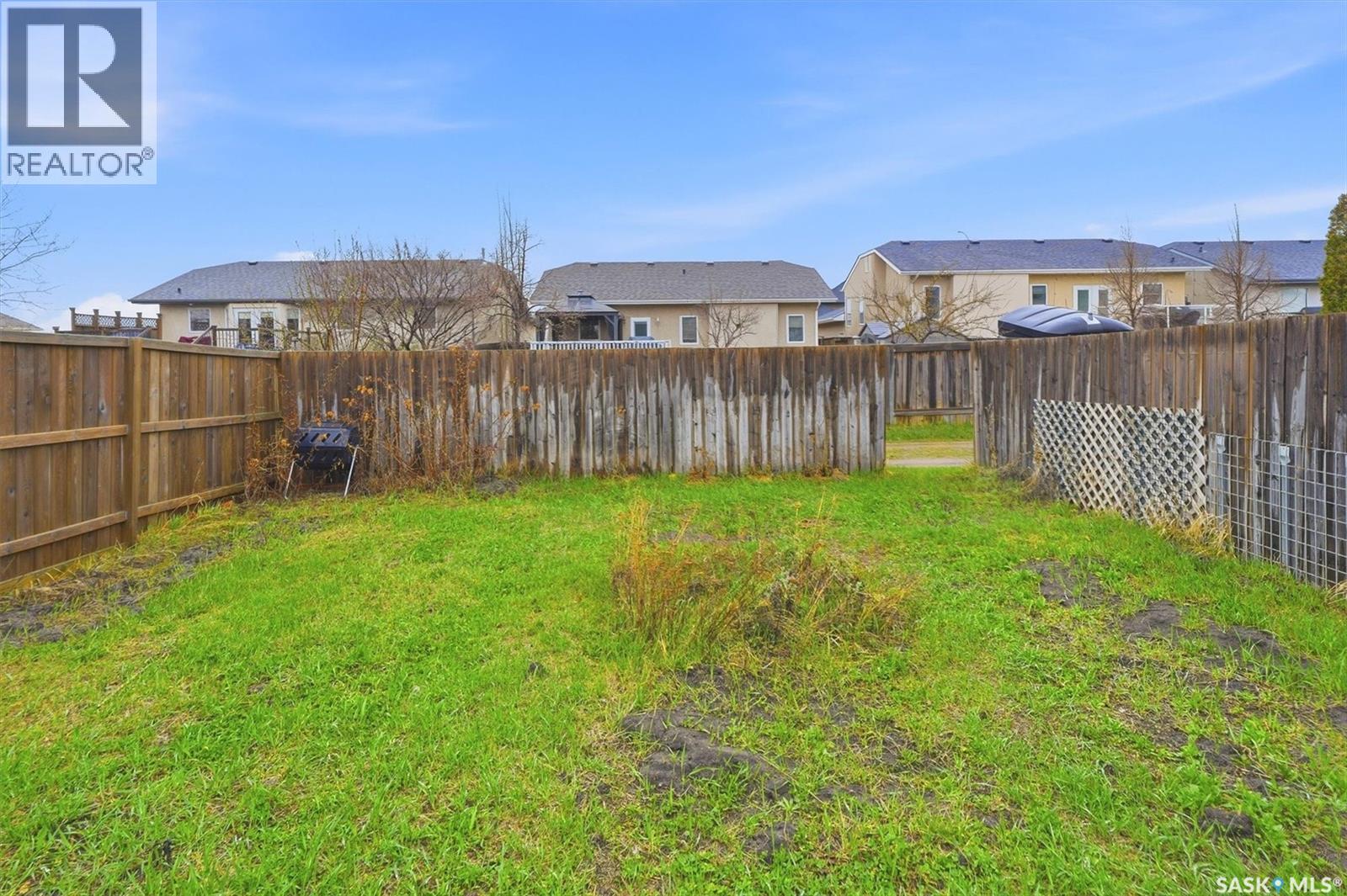 111 MEADOWLARK PARK - 31