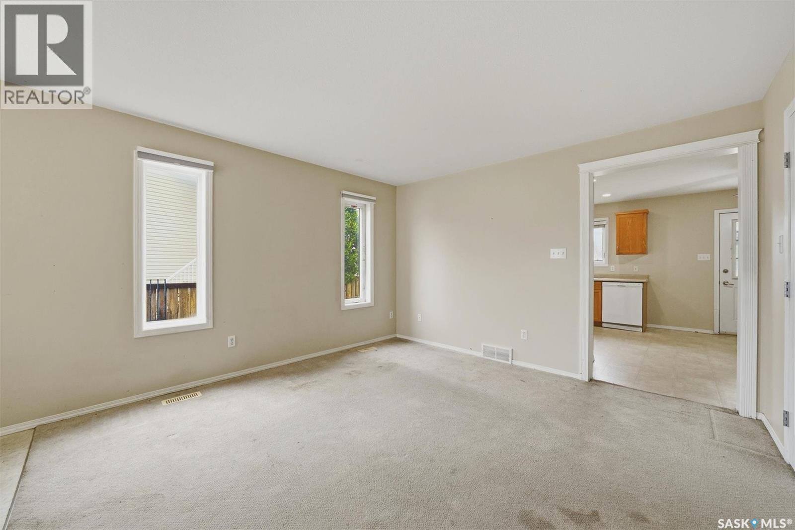 111 MEADOWLARK PARK - 5