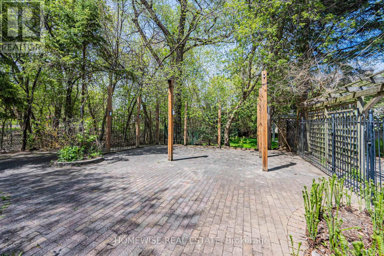 40 DONINO AVENUE - 45