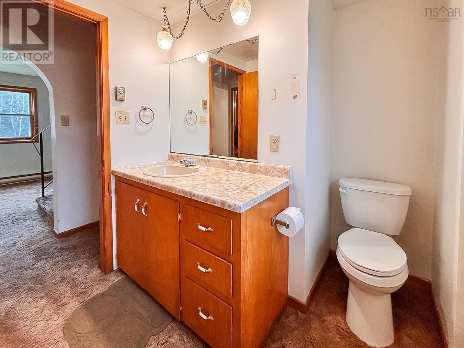 110 Bluenose Avenue - 22