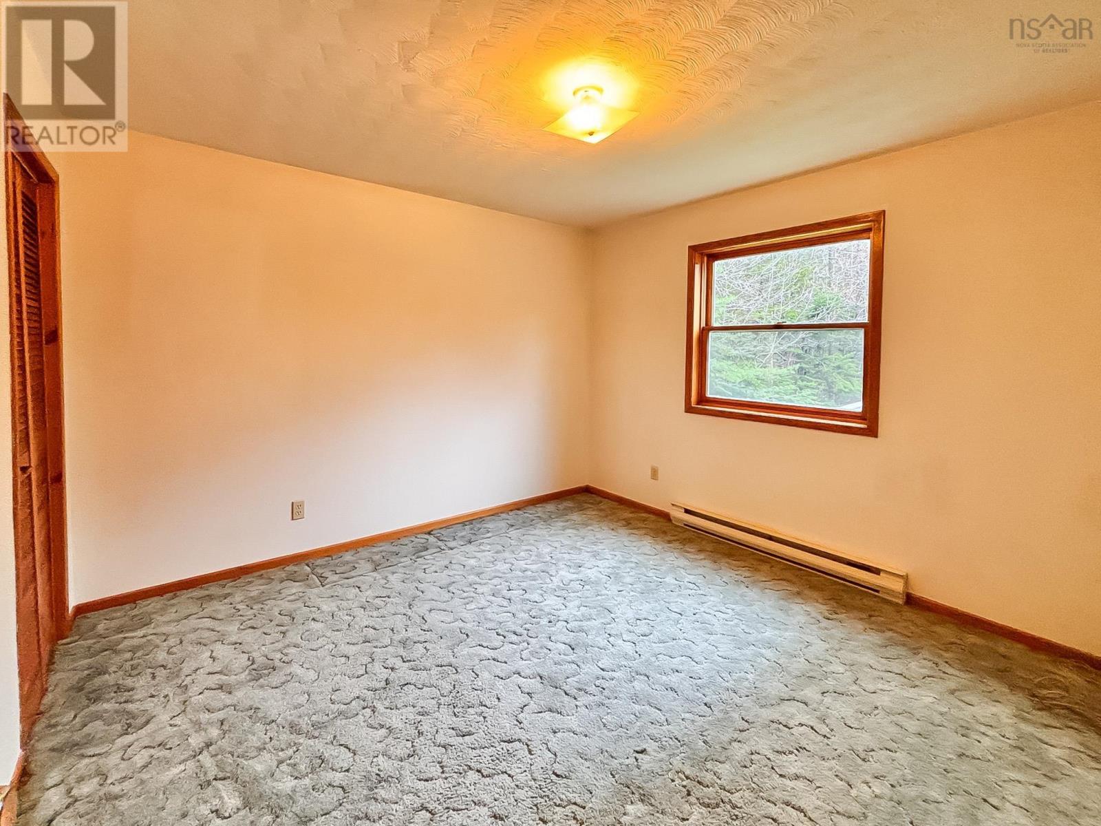 110 Bluenose Avenue - 16