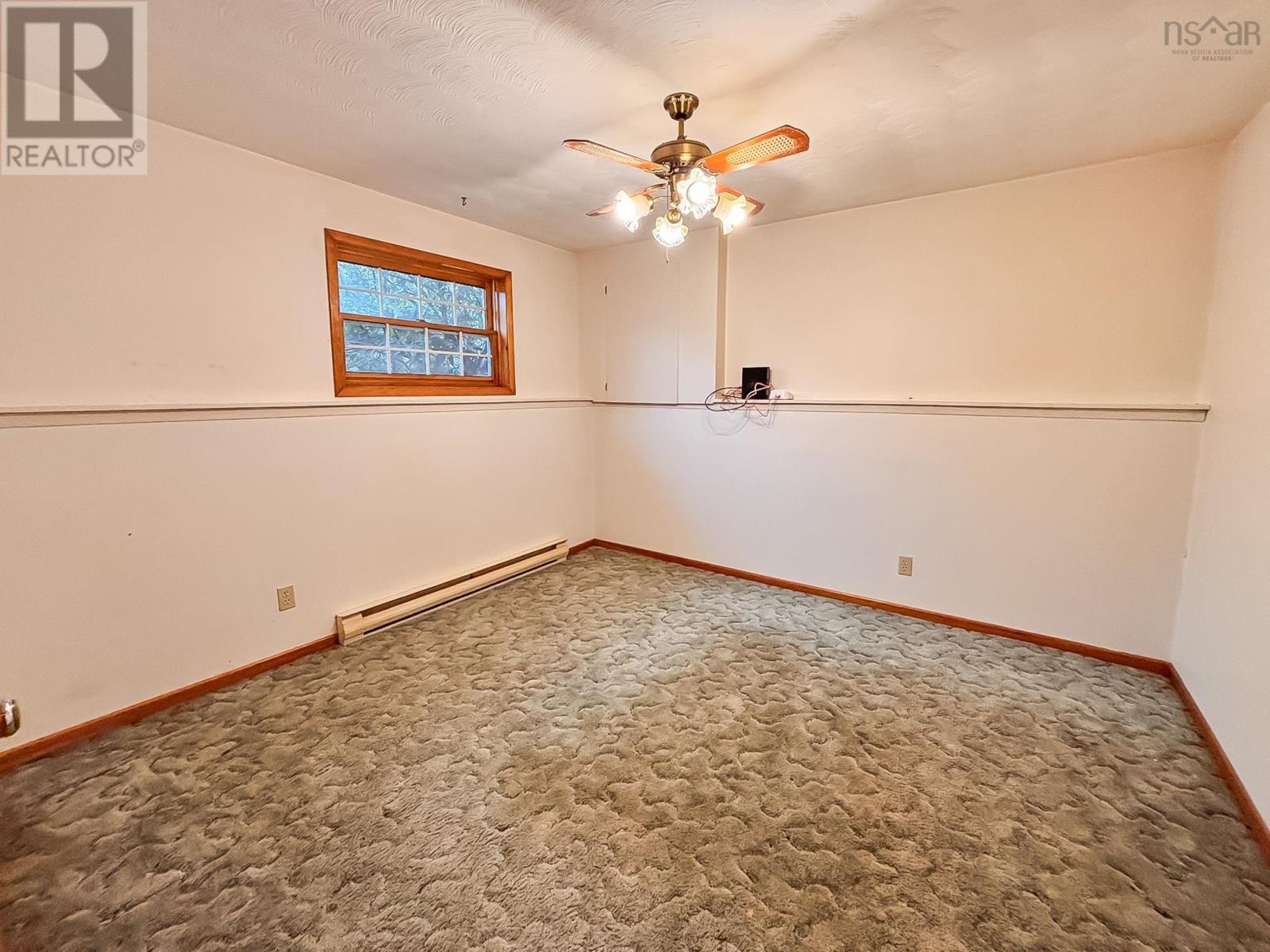 110 Bluenose Avenue - 20