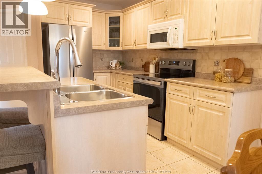 11908 BROUILLETTE COURT, Tecumseh, Ontario, N8N5H5 — Photo 14