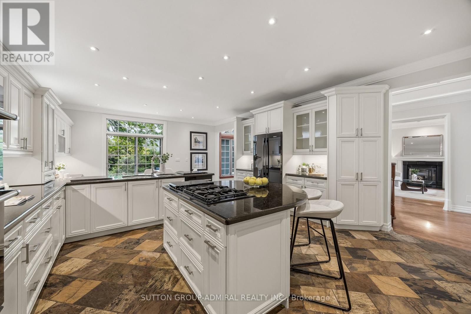47 JOHNSON STREET - 19