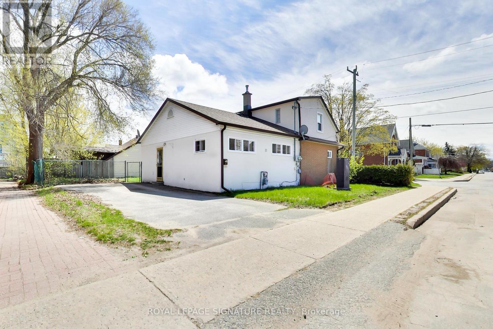 58 VICTORIA STREET - 28