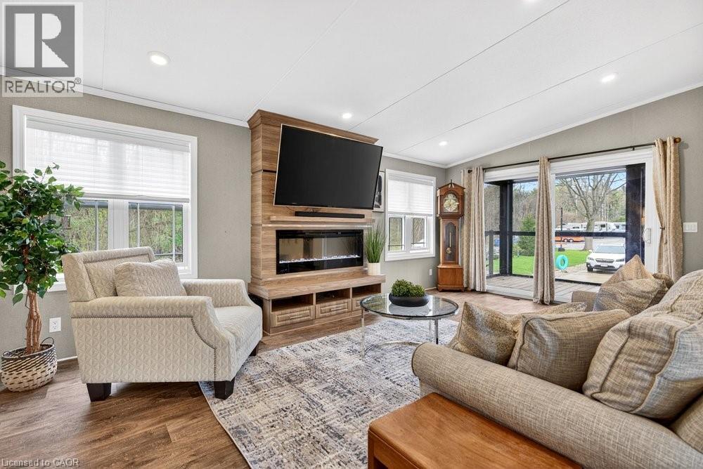 #2 OAK 4449 MILBUROUGH Road - 2