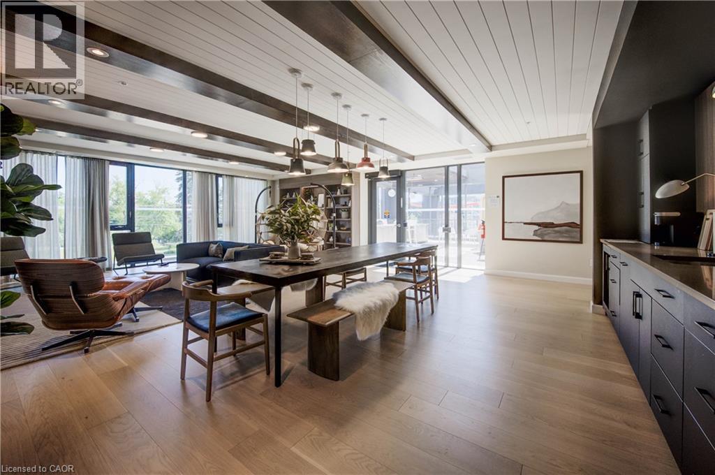 #1504 741 KING Street W - 19