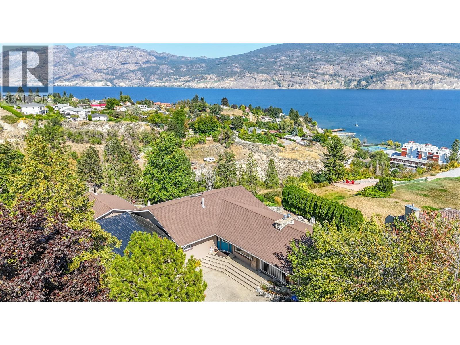 6318 Faircrest Street, Summerland