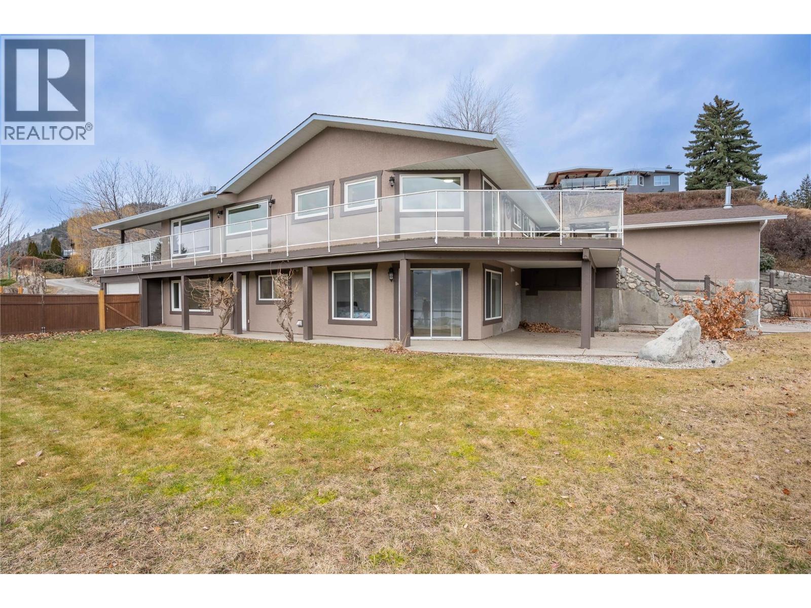 6318 Faircrest Street, Summerland