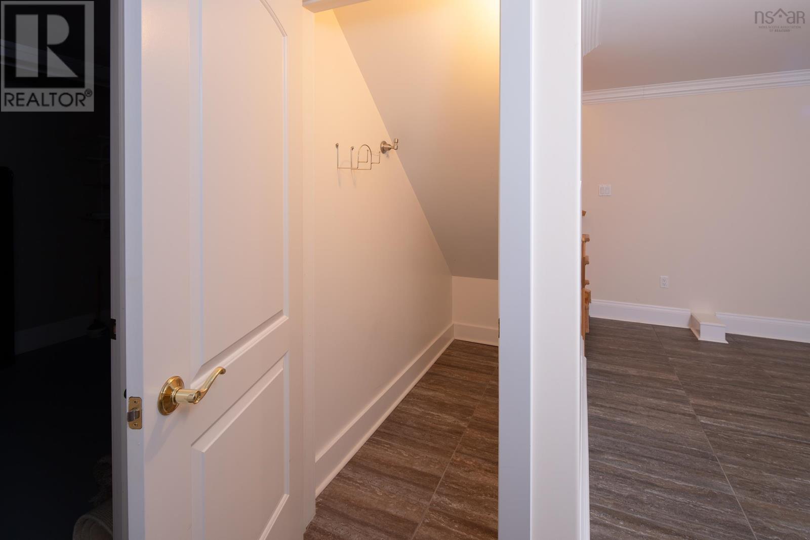 44 Kirkwood Court - 26