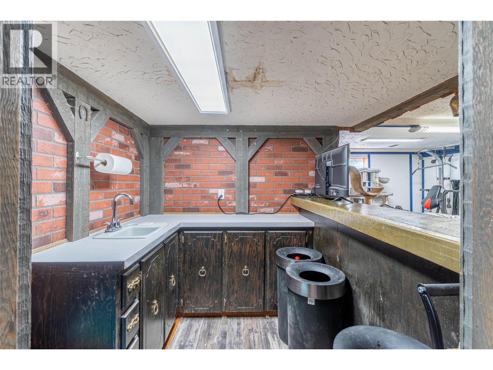 1007 Nicolani Drive - 25