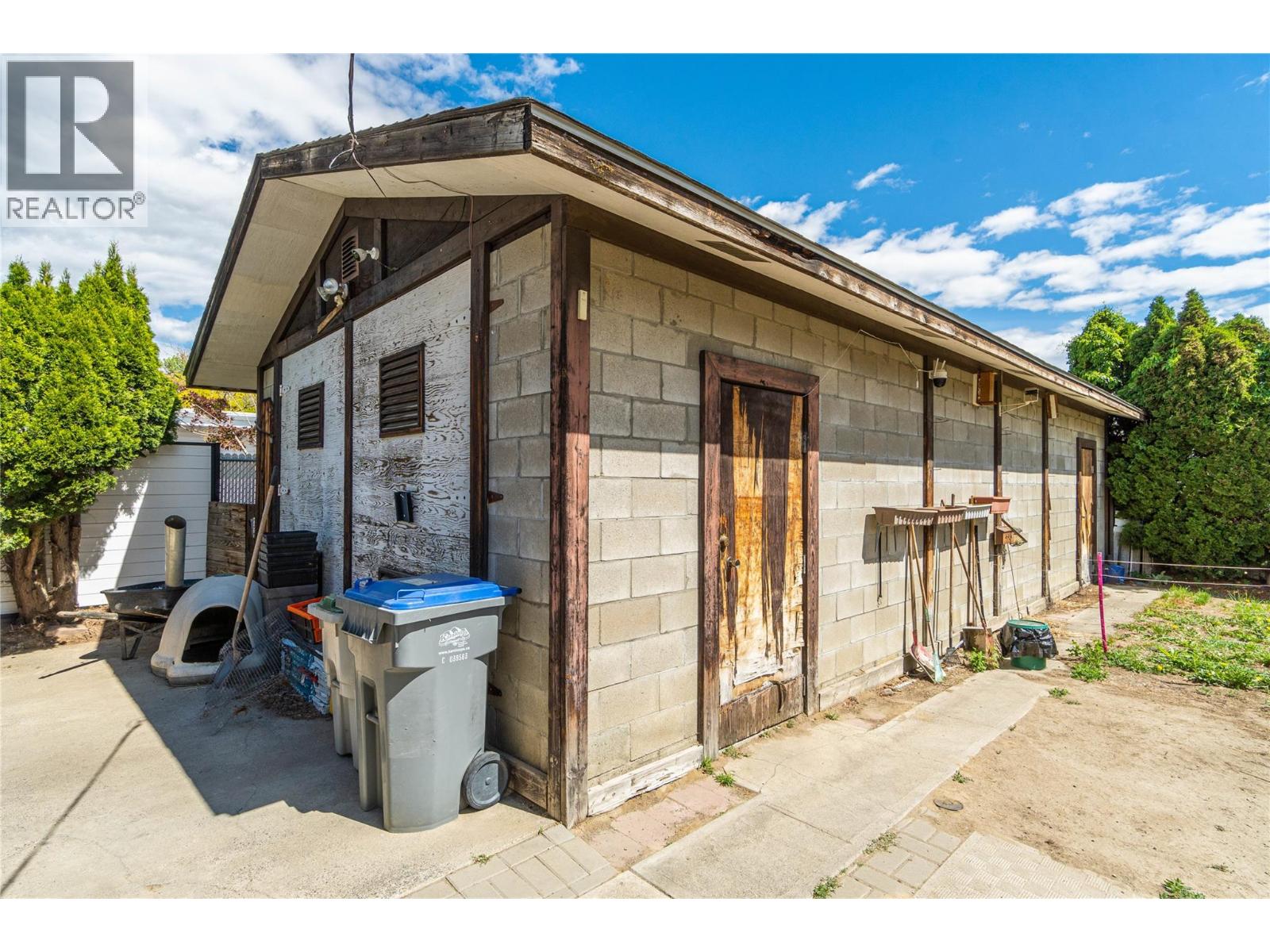 1007 Nicolani Drive - 35