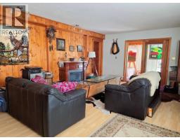 Enclosed porch - 34 Wilkenson Avenue, Granisle, BC V0J1W0 Photo 7