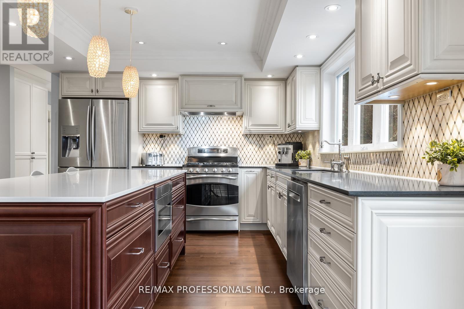 164 MORNINGSIDE AVENUE - 17