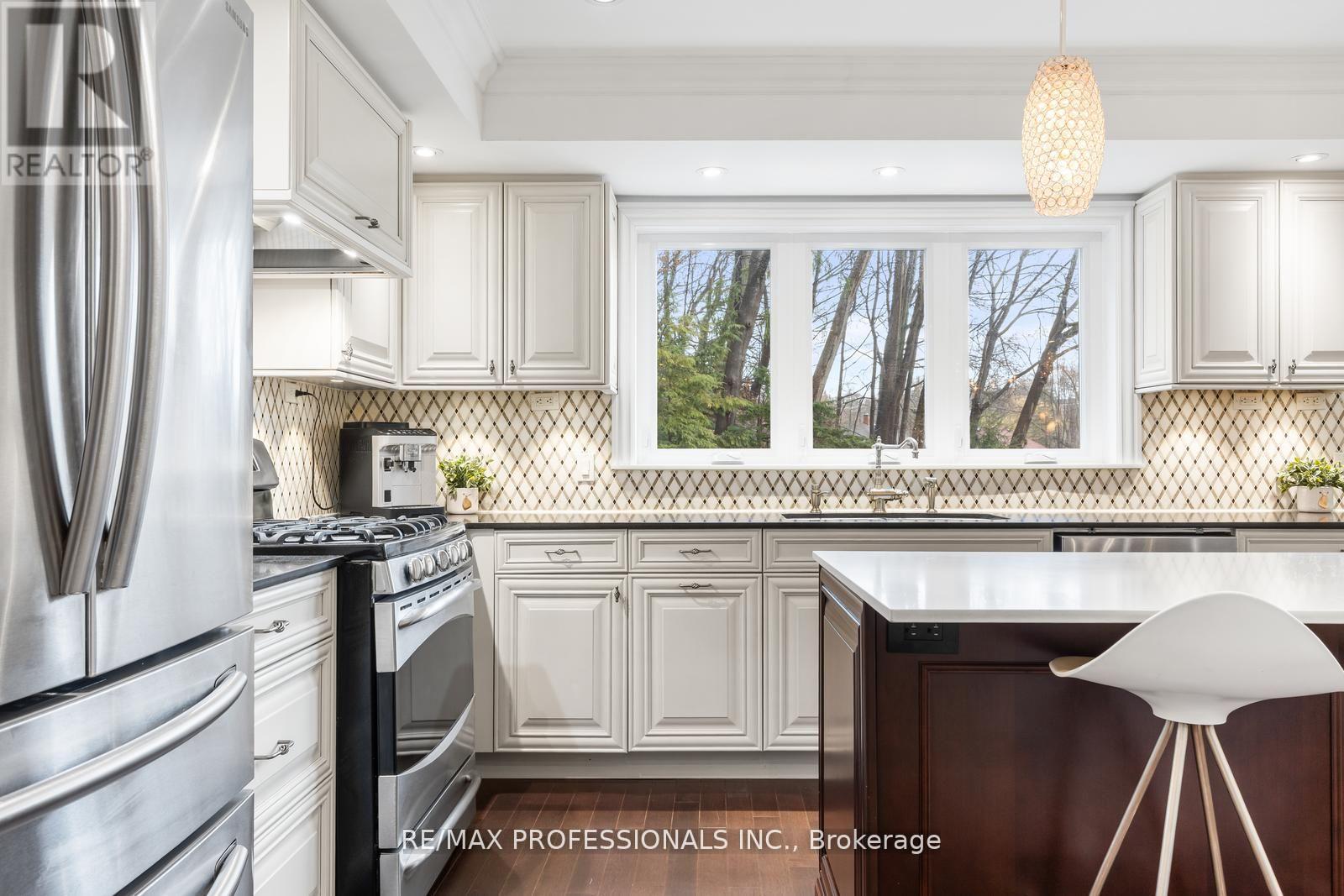 164 MORNINGSIDE AVENUE - 20