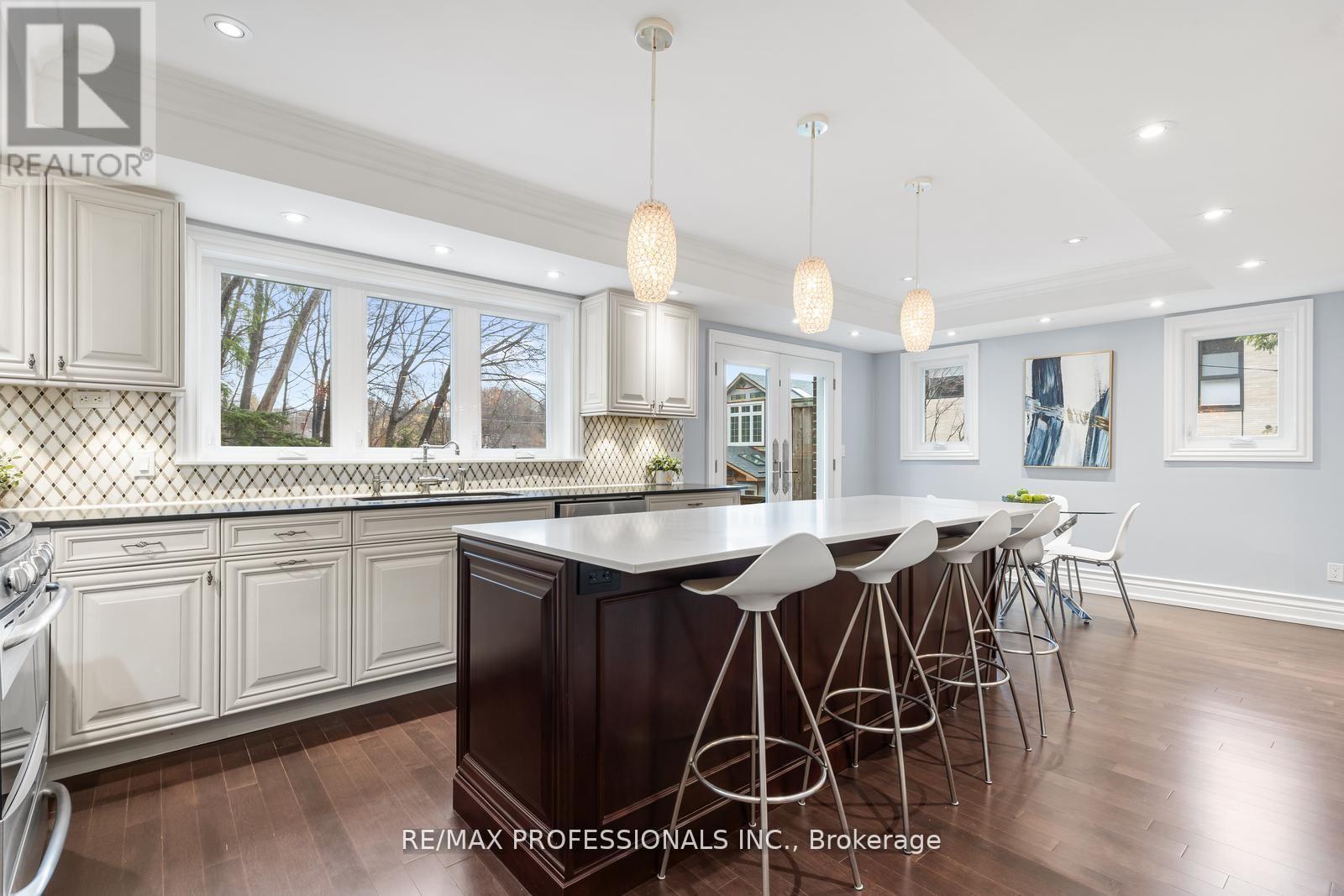 164 MORNINGSIDE AVENUE - 21