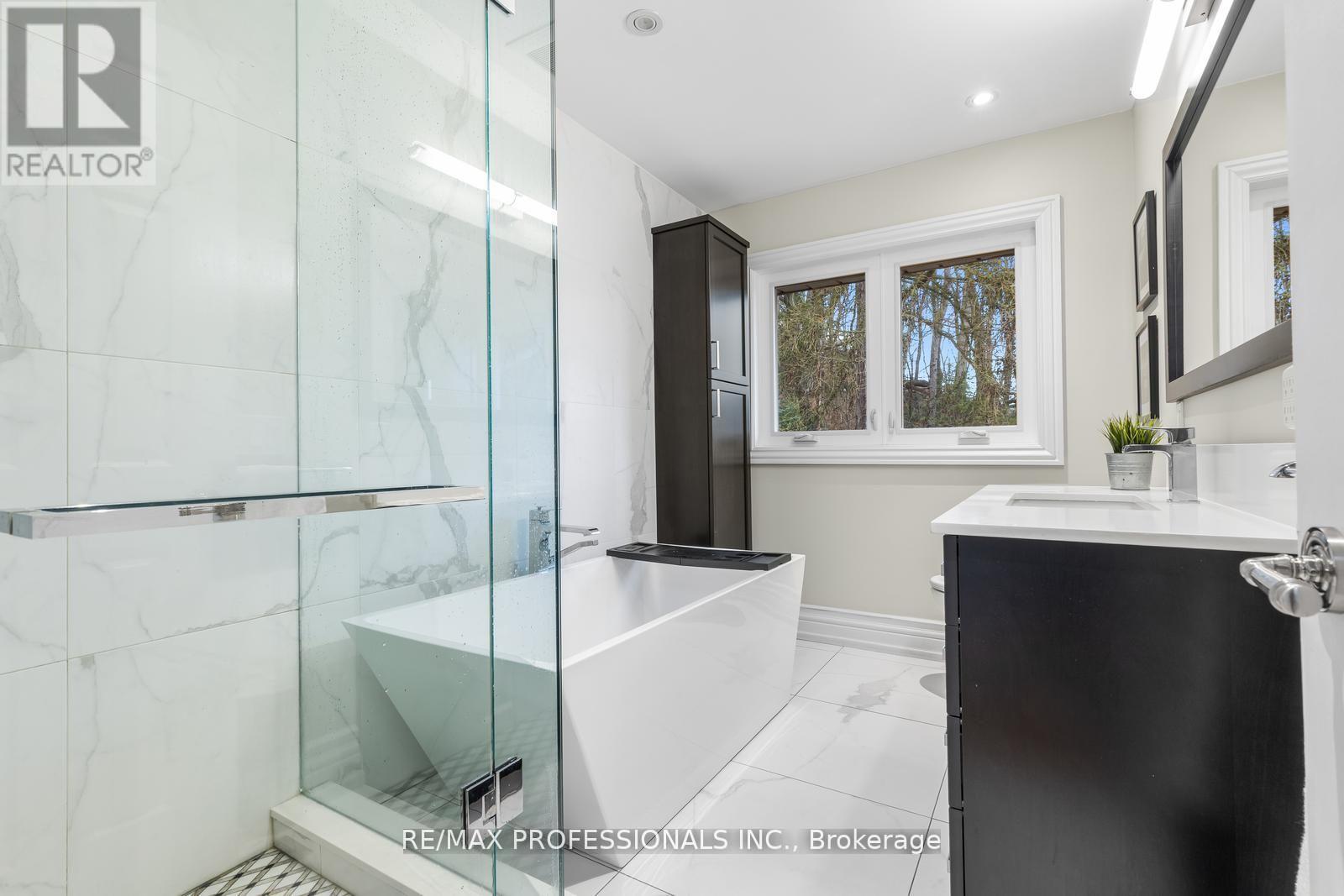 164 MORNINGSIDE AVENUE - 33