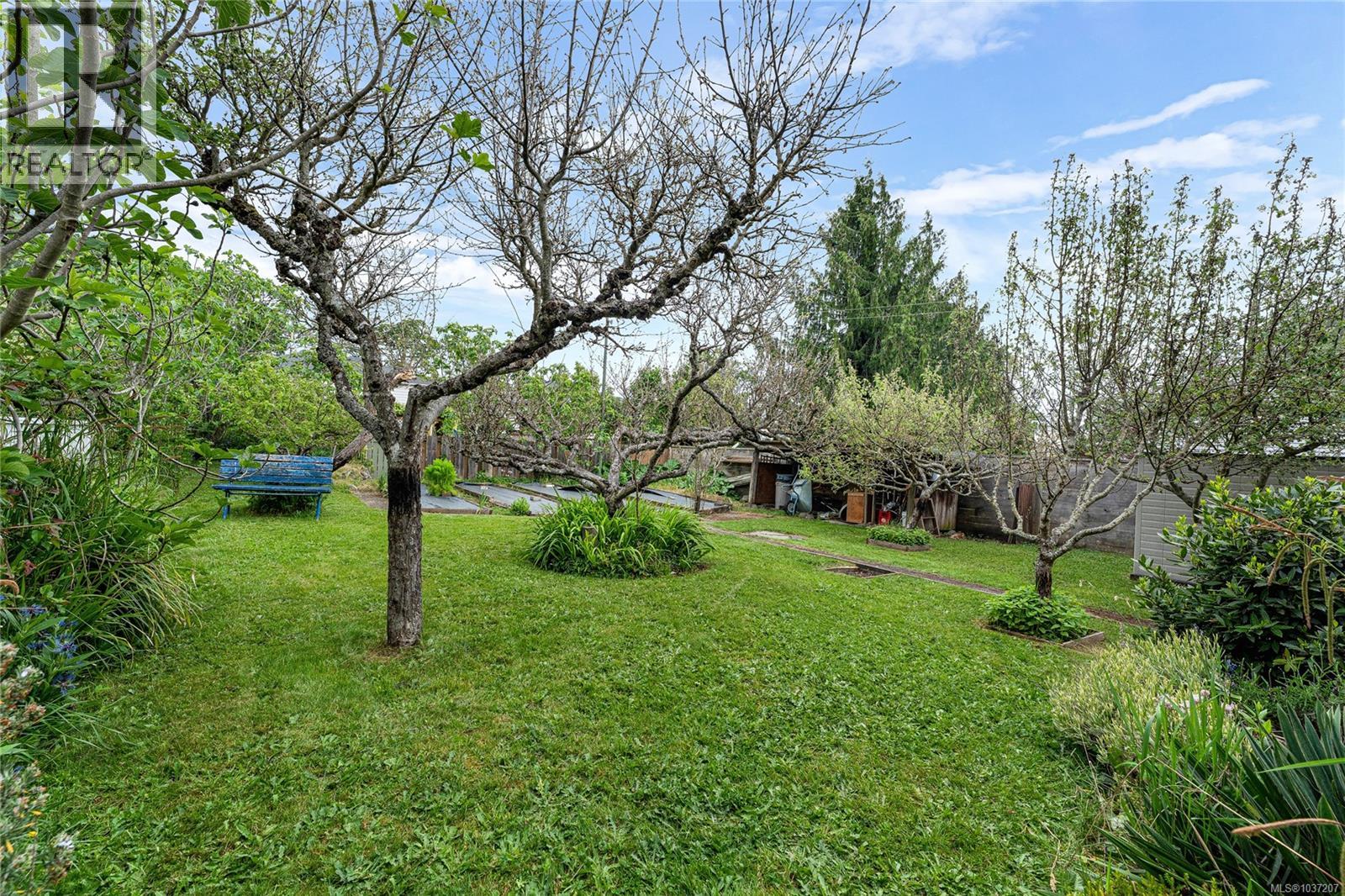 3329 Doncaster Dr - 30
