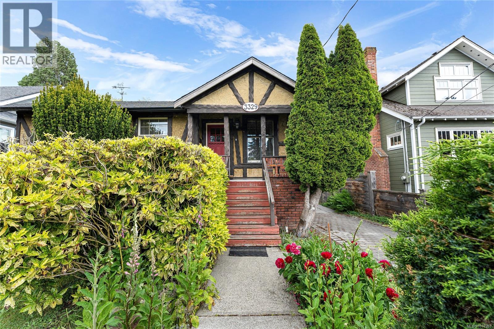 3329 Doncaster Dr - 4