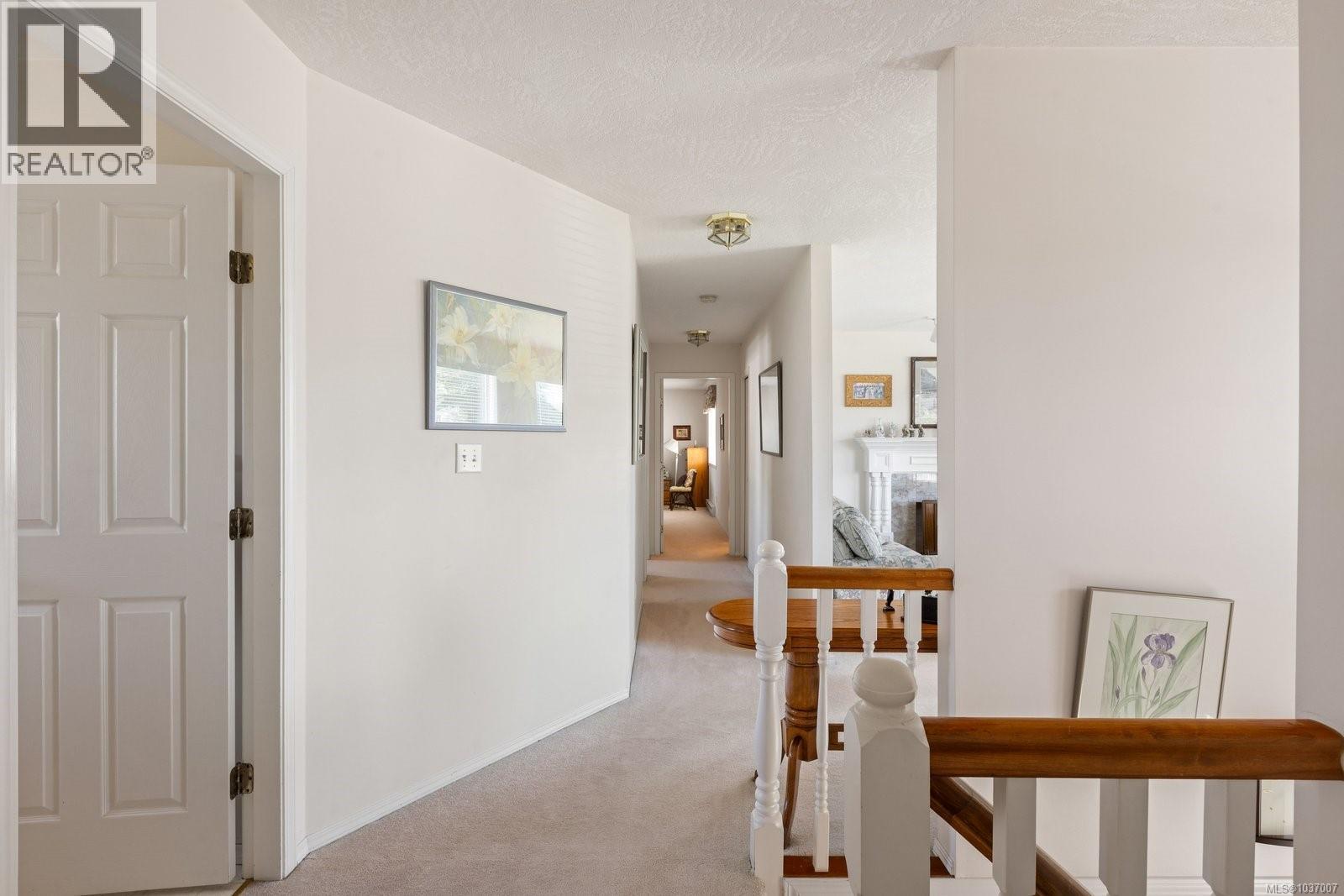 3916 Stamboul St - 5