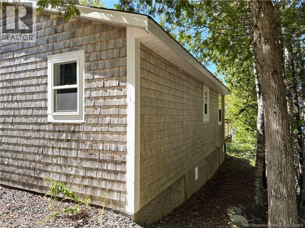 29 Kerrs Lake Right Branch Road - 31