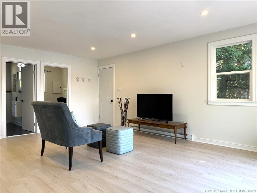 29 Kerrs Lake Right Branch Road - 22