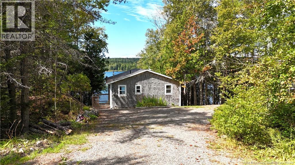 29 Kerrs Lake Right Branch Road - 29