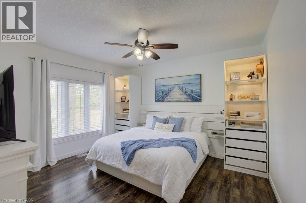 76 KENNEDY Road - 17
