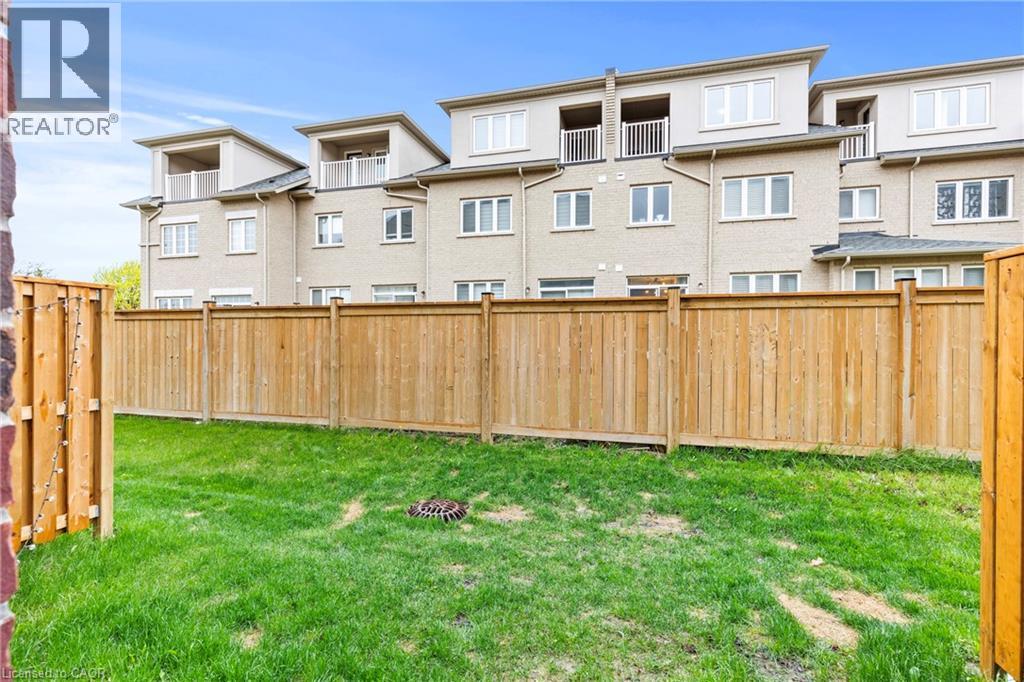 #4 19 PICARDY Drive - 28