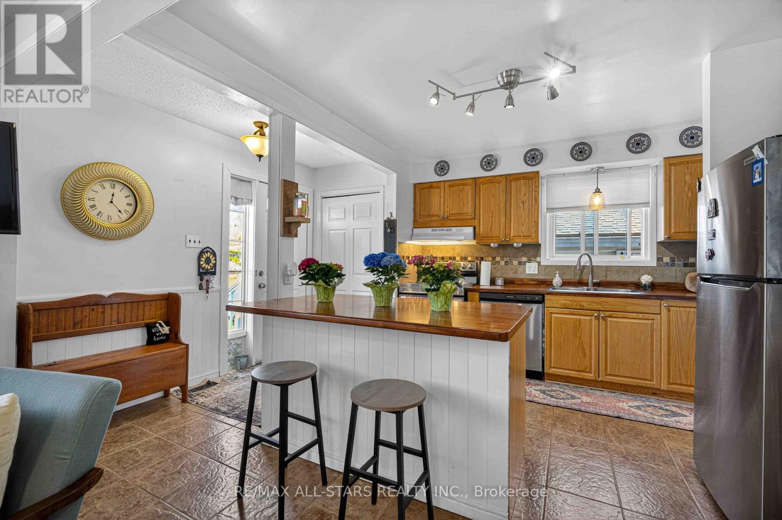 2147 SPRINGWOOD ROAD - 8