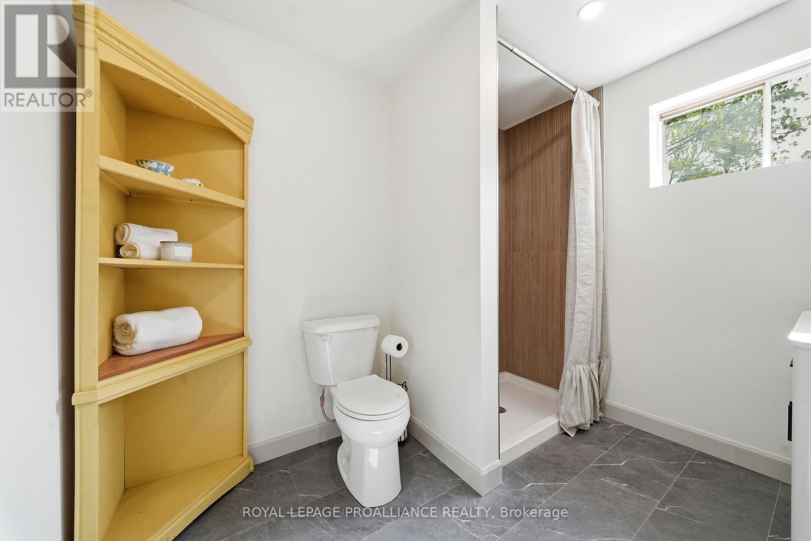 18 ALNET DRIVE - 31