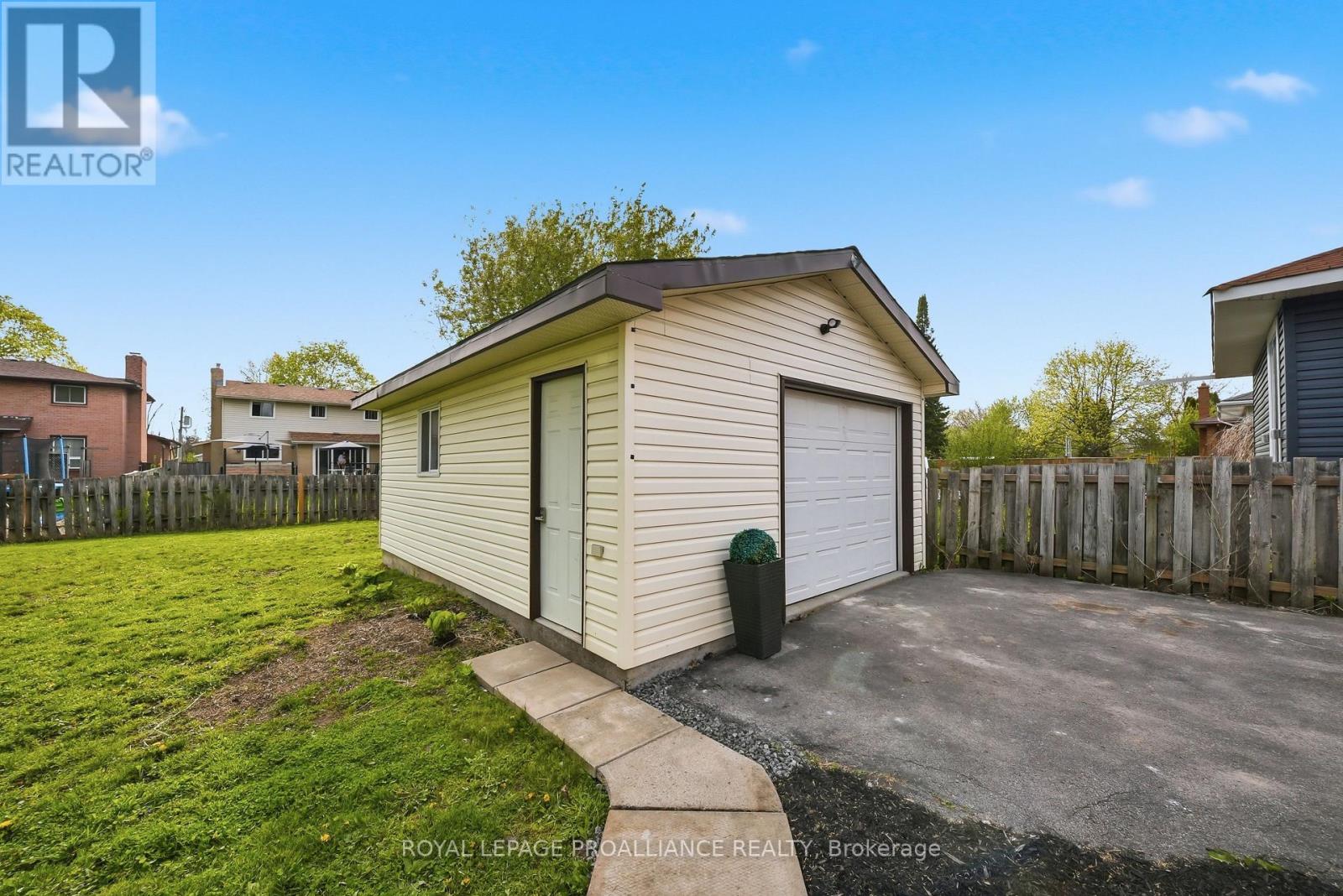 18 ALNET DRIVE - 36