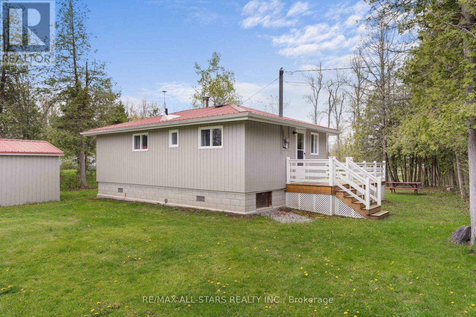 3 REGATTA STREET - Image 2